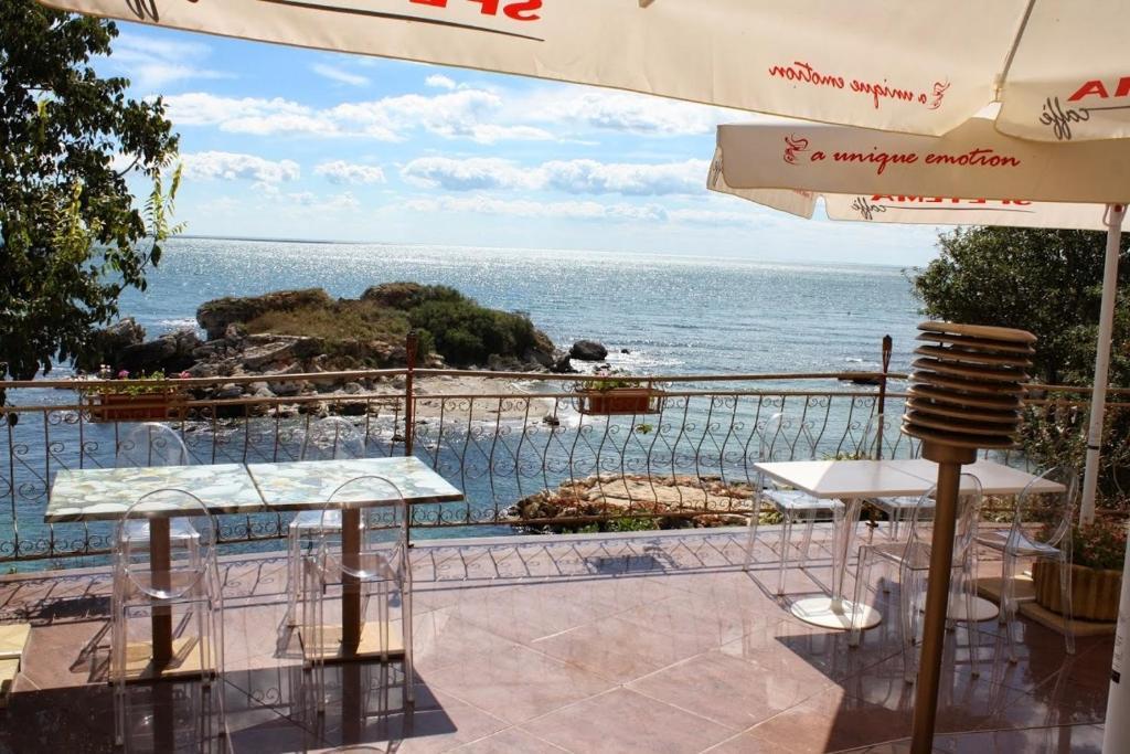 Rusalka Holiday Village Kamen Bryag Εξωτερικό φωτογραφία